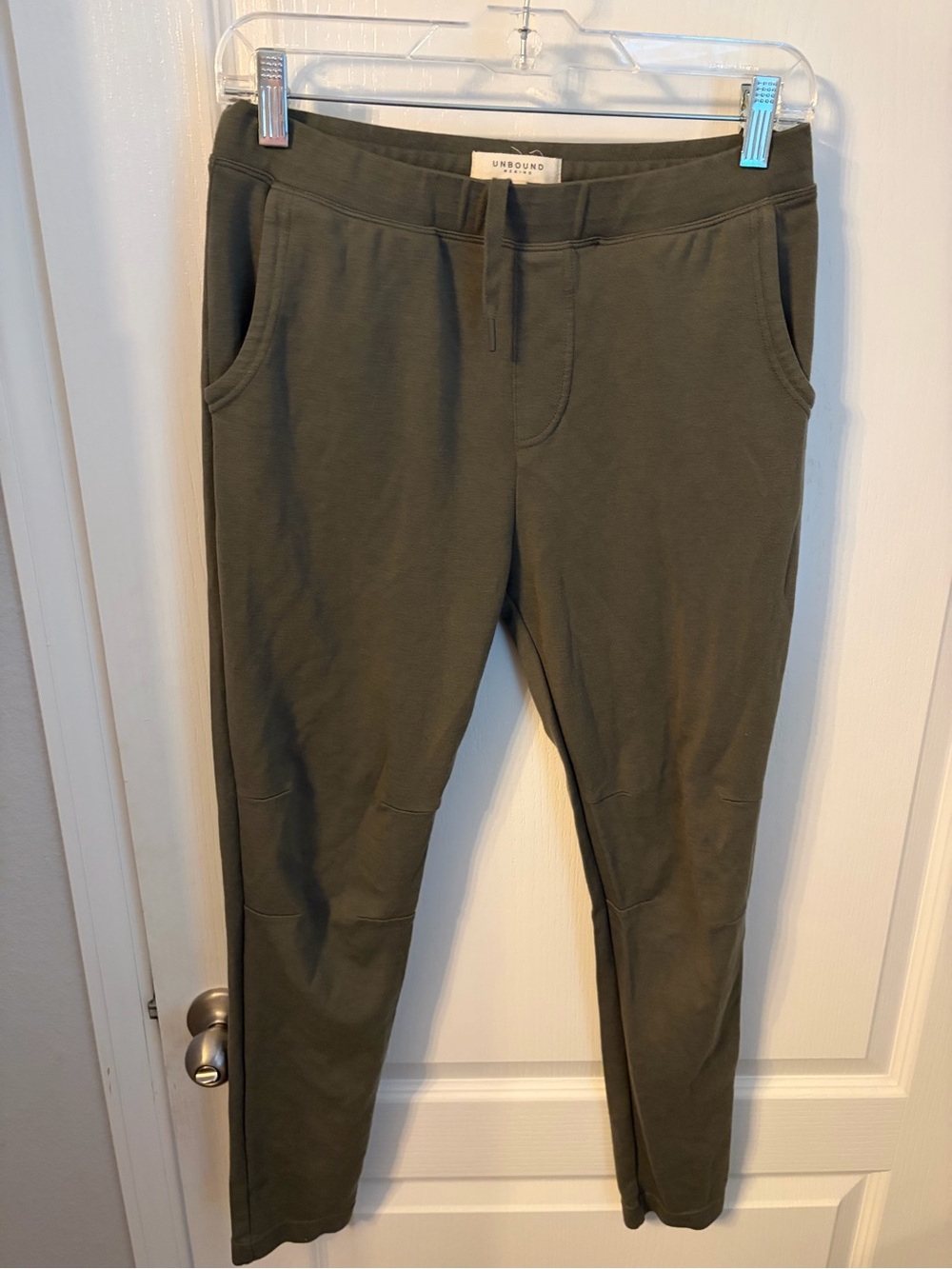 Unbound Olive Women’s Slim Jogger Sweatpants
